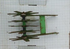 Teil von altes DDR Gartengerät Werkzeug Egge 🍄 Bodenfräse Aufsatz VEB 5 Räder