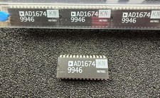 1 Stück/pc.  AD1674KN - Analog Devices - DIP28-600MIL - 12-Bit A/D-Wandler (ADC)