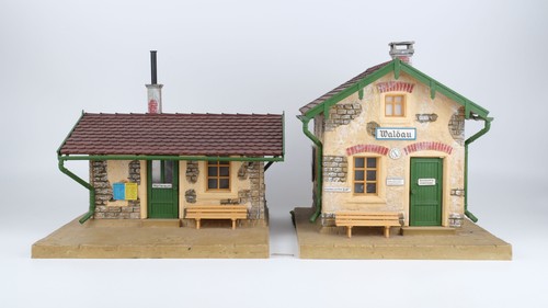Pola 330900 bahnhof - pola,