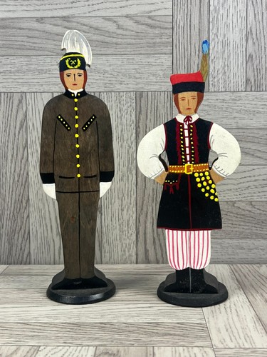 Geschnitzte holzfiguren - holzfiguren,