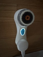 Clarisonic Mia 2 Sonic Gesichtshautreinigungsbürste mit Hülle