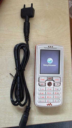 Sony ericsson w800i weiß - sony,