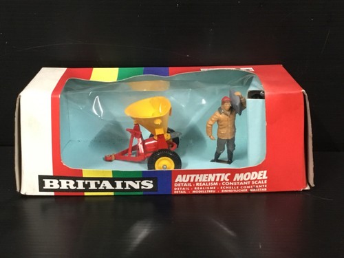 Vintage britains farm toys - britains,