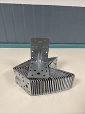 Winkelverbinder 90 x 90 x 65 mm mit Rippe Sicke Lochwinkel