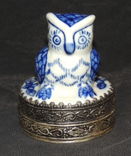 kleine silberne Schmuckdose