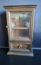 Antiker Pfeifenschrank mit Glasscheibe Alt Antik Holz