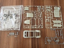 Konvolut 1/24 Mehari Heller und Citroen 2CV Revell mit Decal, Bastelschrott