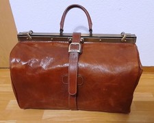 Arzt, Doktor oder Hebammen