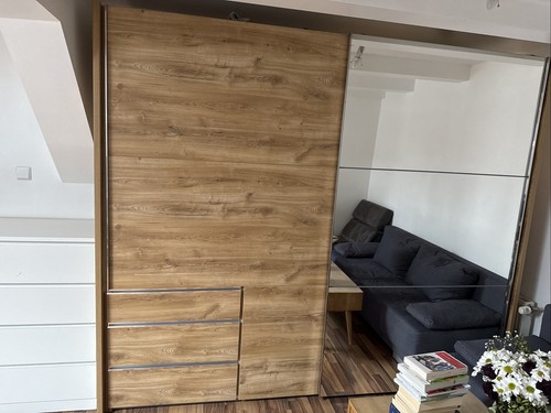 Großer schrank - großer,