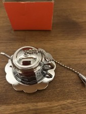 Tee-Ei & Ständer Edelstahl verpackt unbenutzt Teekanne