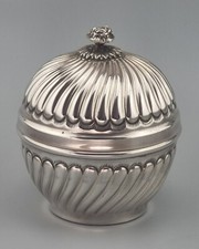 Dekorative Teedose Konfektdose