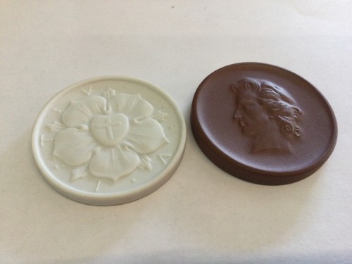 Meissen porzellan medaille - 2x,