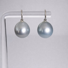 Wunderschöne TAHITIPERLEN