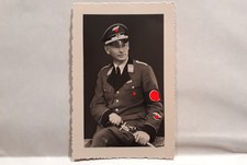 Foto Offizier Reichsluftschutzbund Führer WK2 Ehrendolch Dienstmütze