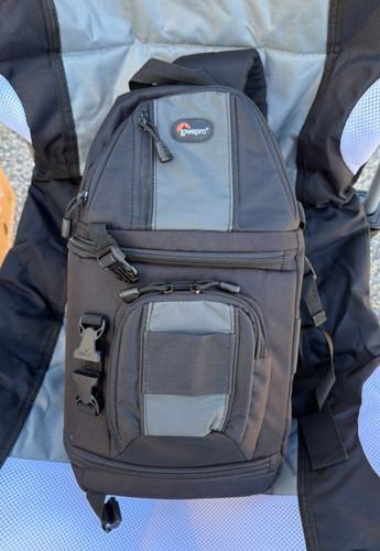 Lowepro slingshot 100 - 100, aw