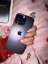 Apple iPhone 14 Pro 128 GB – Deep Purple – mit Originalverpackung & Zubehörpaket