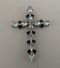 Neugablonz Anhänger Kreuz Diamanten Swarovski Elements (80908)
