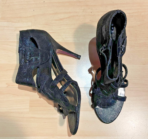 Runway selection high heel - runway,