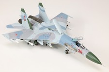 Hobby Master 1/72 Su-27