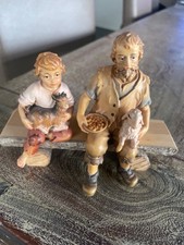 Holzschnitzfiguren Set Mann und Kind Krippe