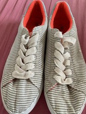 Damenschuhe Größe 41