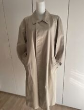Burberry Trenchcoat