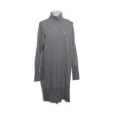H&M, Rollkragenpullover