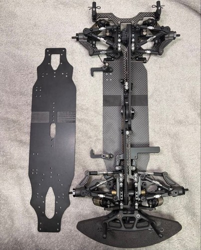 Yokomo ms1 carbon chassis rc - carbon,