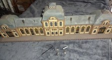 Vollmer 43560 H0 Gebäude Bahnhof BADEN-BADEN Fertigmodell Modelleisenbahn 80 cm