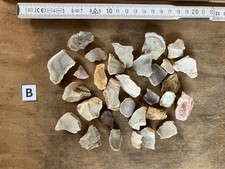 Steinzeit Silex-Abschläge unmodifiziert Jurahornstein 30 Stücke Neolithikum (B)
