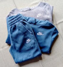 Nike, Freizeitanzug / Jogginganzug für Kinder, + Nike Sweatshirt, bester Zustand