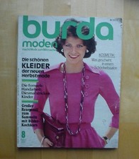 Burda Mode 75/08 Mieder Umstandsmode Taufkleid Baby Strand 70er Modezeitschrift