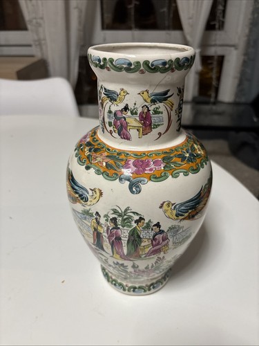 Chinesische vase aus porzellan - chinesische,
