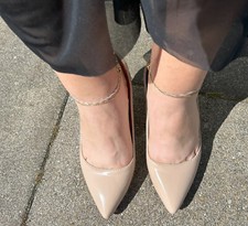 High Heel Pumps mit roter Sohle Farbe Aprikose mit 7cm Absatz Größe 42