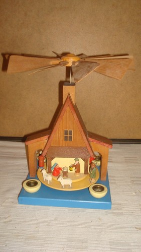 Alte pyramide seiffen - alte,