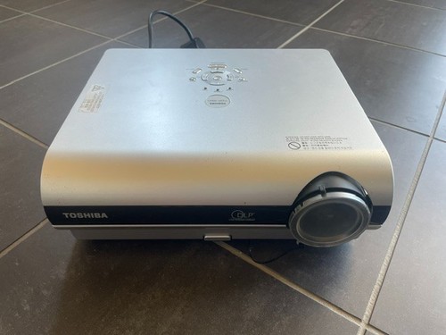 Videobeamer toshiba tdp - videobeamer, s20
