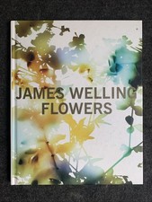 James Welling : Flowers by