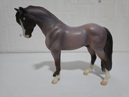 Breyer brookside pink - breyer, magnum