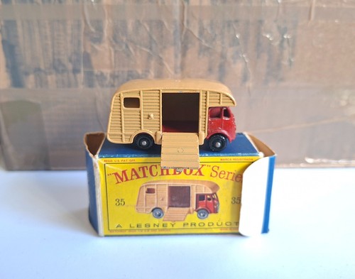 Matchbox marshall horse box - matchbox,