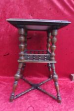 Gründerzeit - tisch , sehr