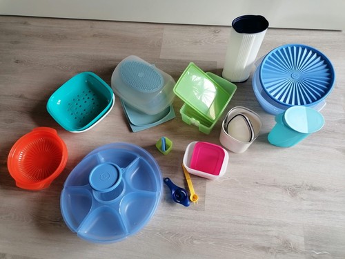 Viele verschiedene tupperware - viele,