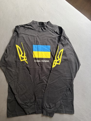 Balenciaga shirt ukraine - balenciaga,