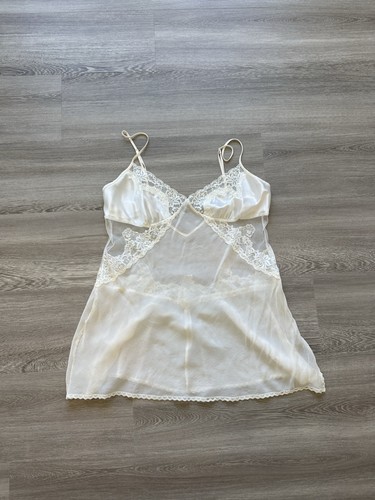 Vintage victory secret ivory - vintage,