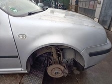 VW Golf IV Kotflügel rechts