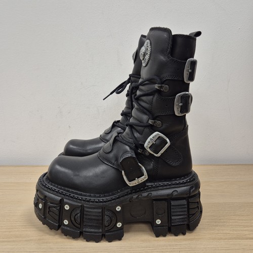 New rock wall tank leder - new,