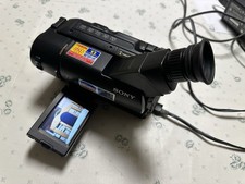Sony CCD-TRV27E Video Camera