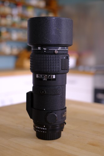Objektiv nikon nikkor 300mm - af,