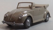 WIKING VW Käfer Cabrio 1/40 in olivgrau