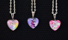 Einhorn Kinderkette Herz Anhänger mit Kette 3 Varianten Geburtstags Geschenk Neu