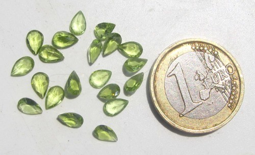 Peridot facettiert - 2x,